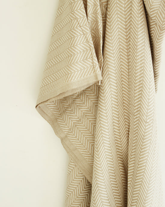 Load image into Gallery viewer, XL Turkish Wavy Throw // Natural
