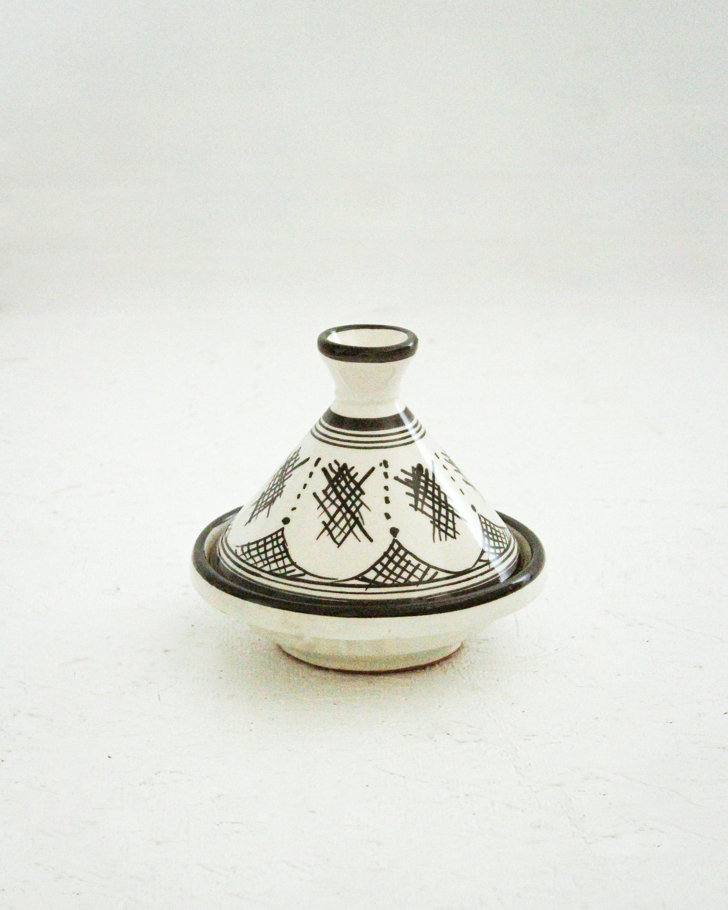 Handmade Moroccan Tagine / Medium // Black & White
