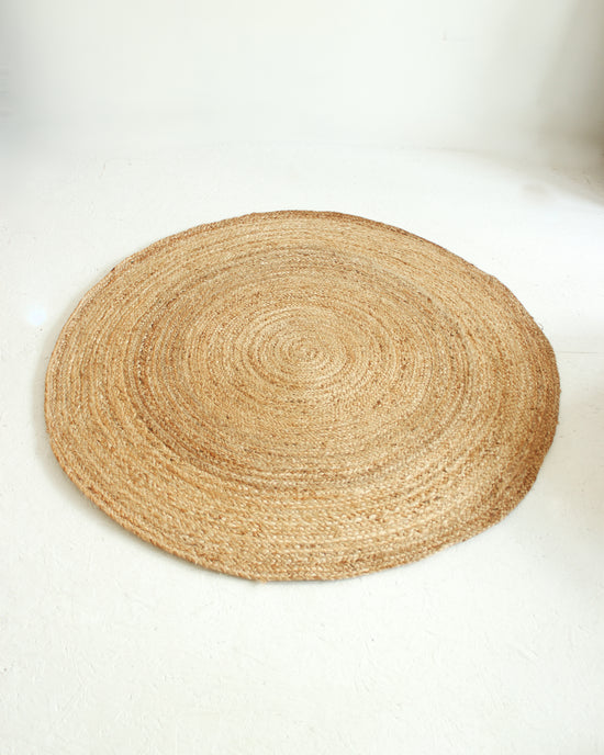 Load image into Gallery viewer, Round Jute Rug // NATURAL
