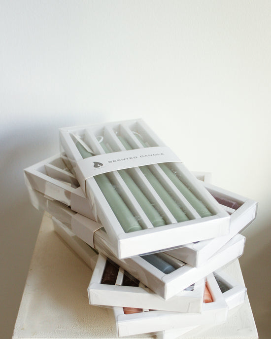 Load image into Gallery viewer, Hand Poured Scented Taper Candles // ROYAL MIX
