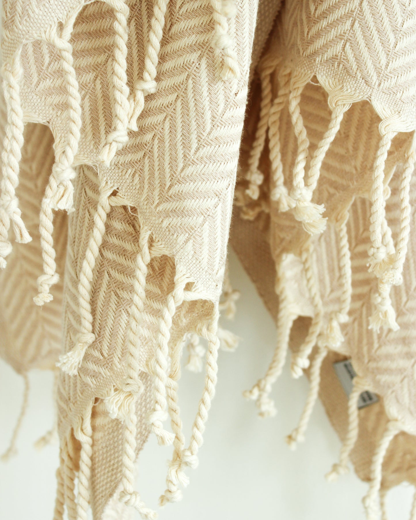 Load image into Gallery viewer, SAND Hammam Turkish Towel // Natural
