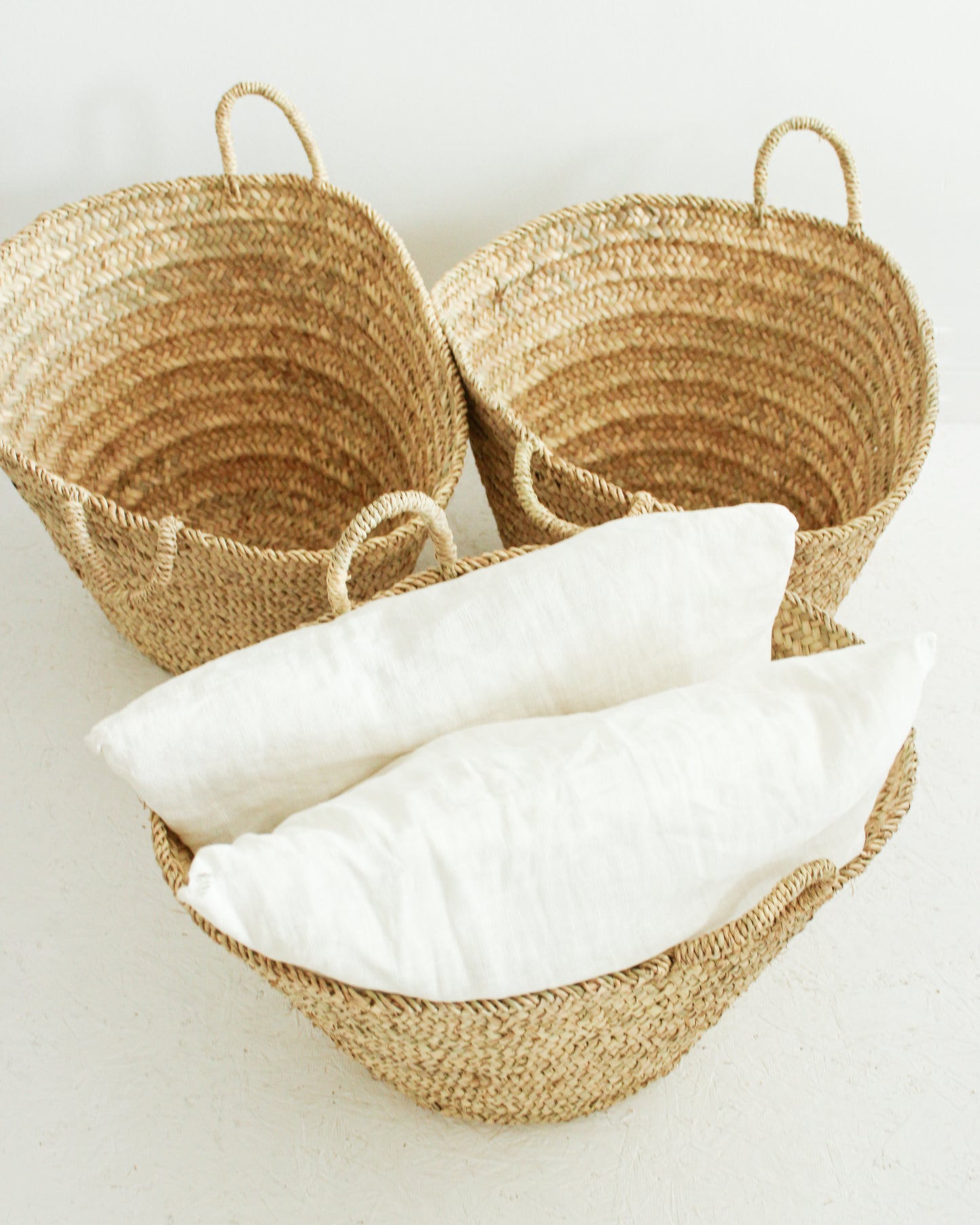 Handwoven Moroccan Palm Basket // Large