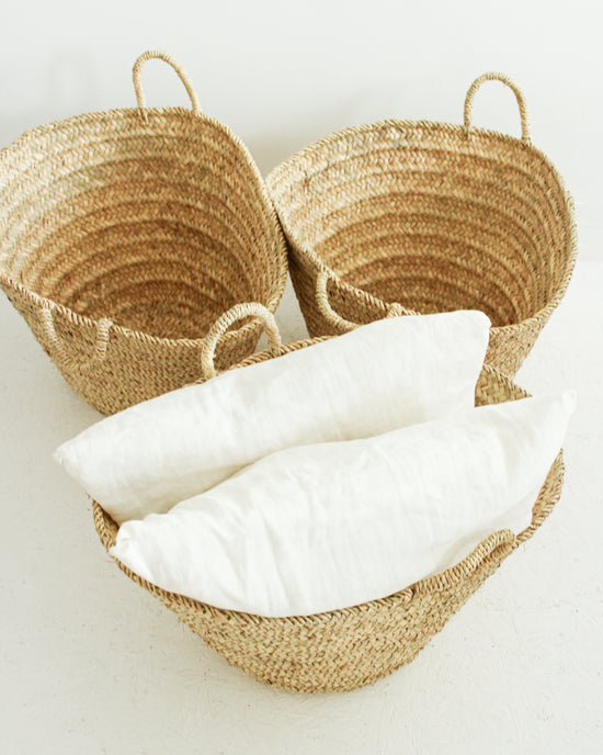 Load image into Gallery viewer, Handwoven Moroccan Palm Basket // Large
