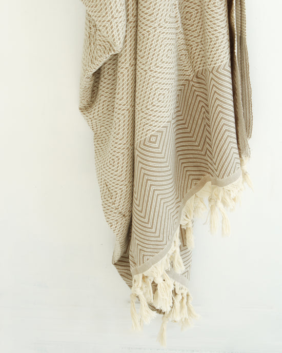 XL Turkish Diamond Throw // Desert Sand