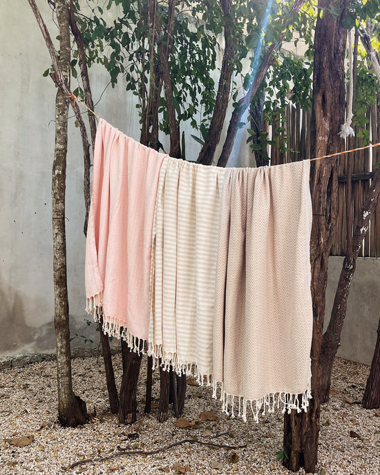 Load image into Gallery viewer, ROSÉ Turkish Towel // Blush Pink &amp;amp; Beige
