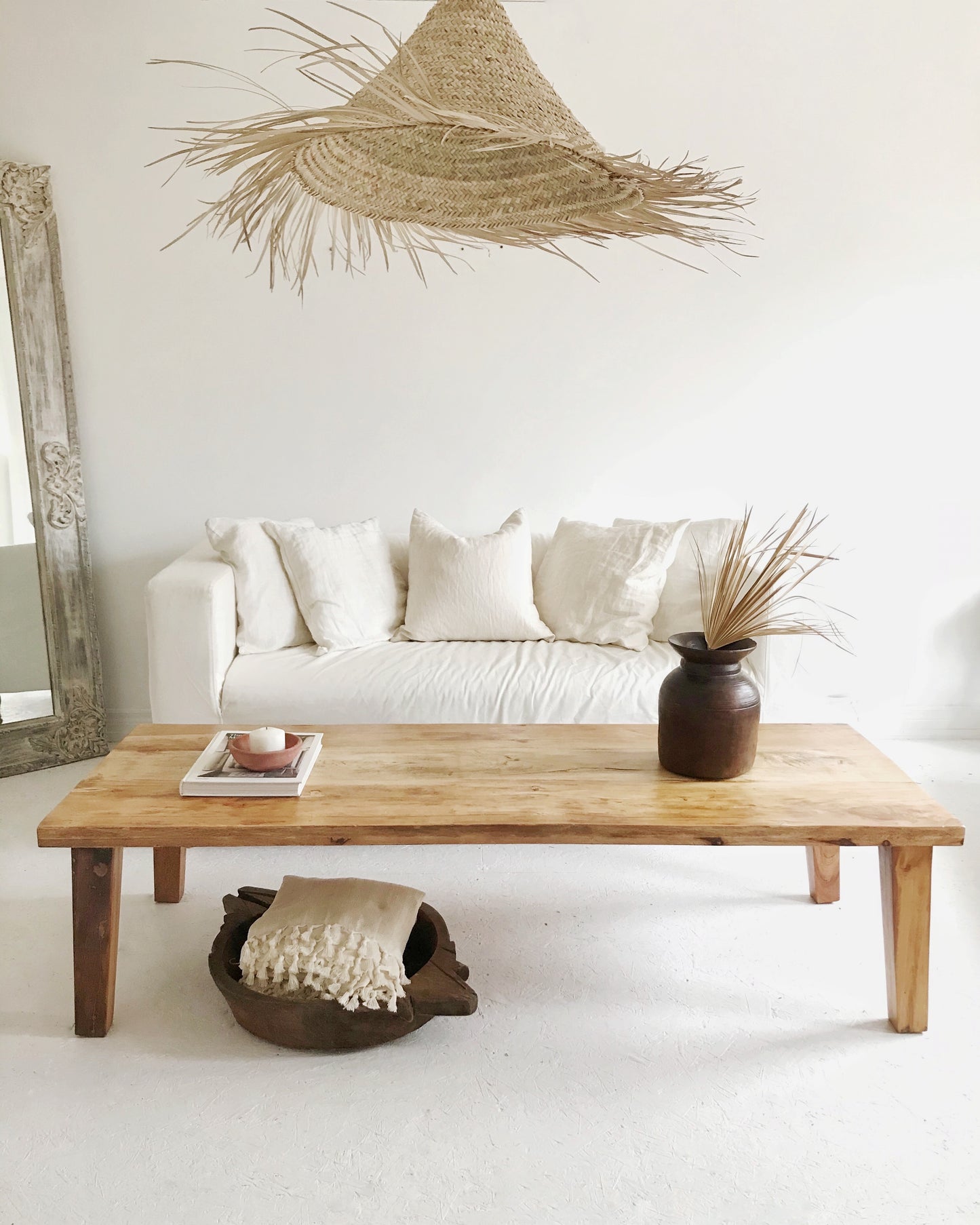 Minimal Reclaimed Wood Rustic Coffee Table // Natural
