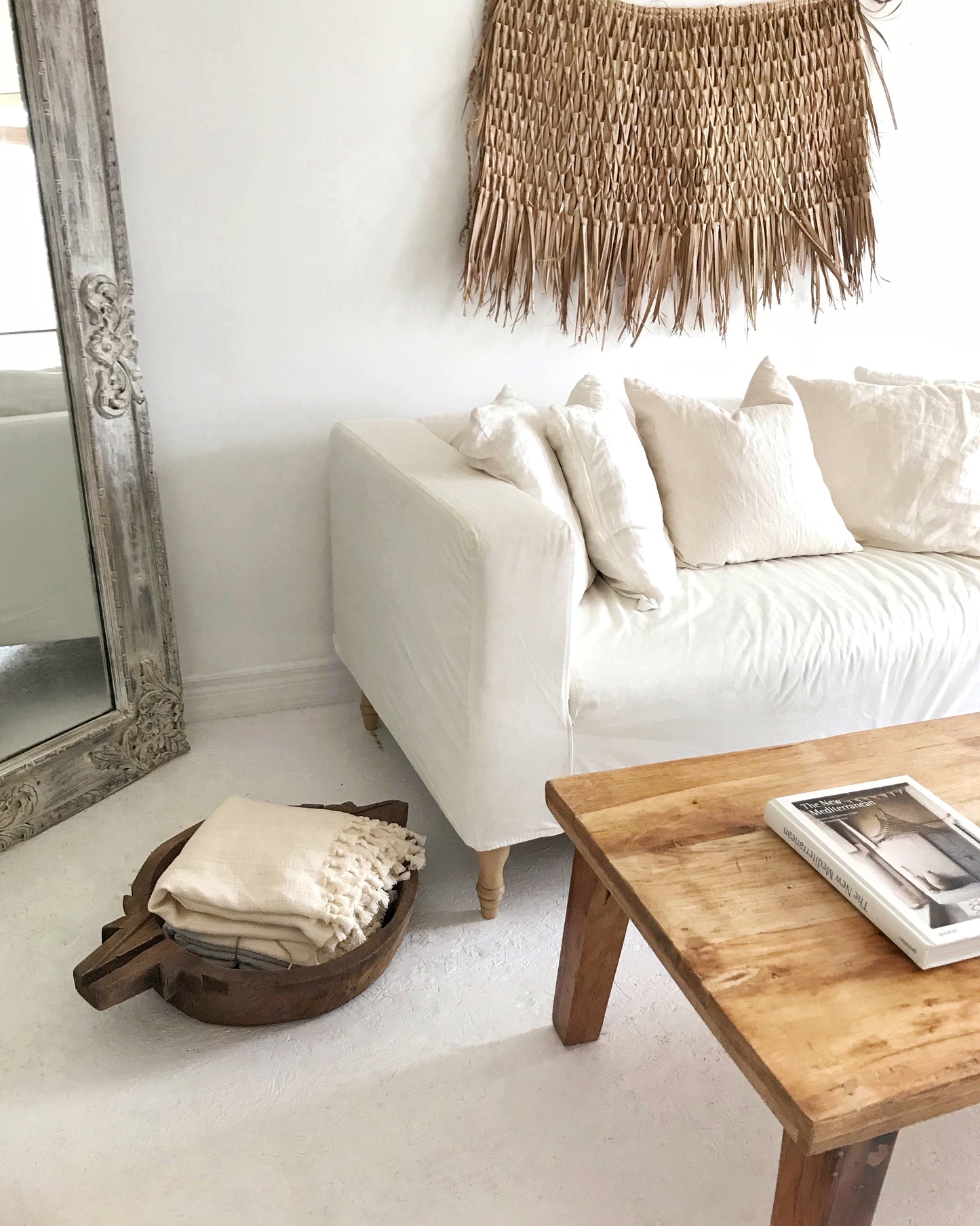 Minimal Reclaimed Wood Rustic Coffee Table // Natural