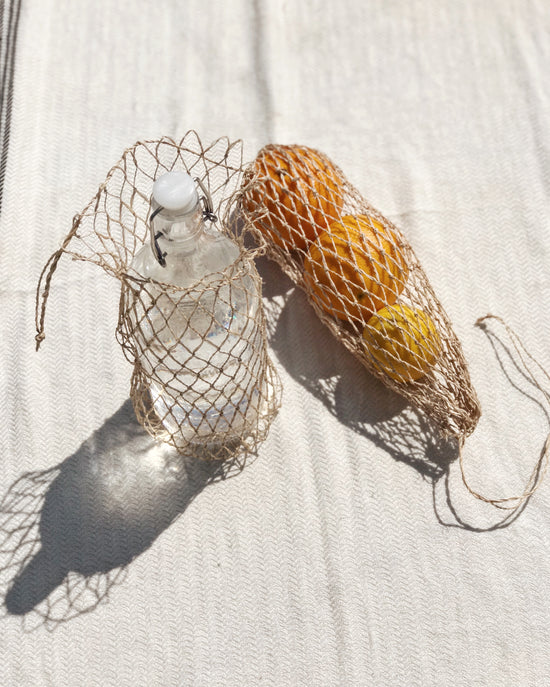 Load image into Gallery viewer, woven picnic bottle holder
