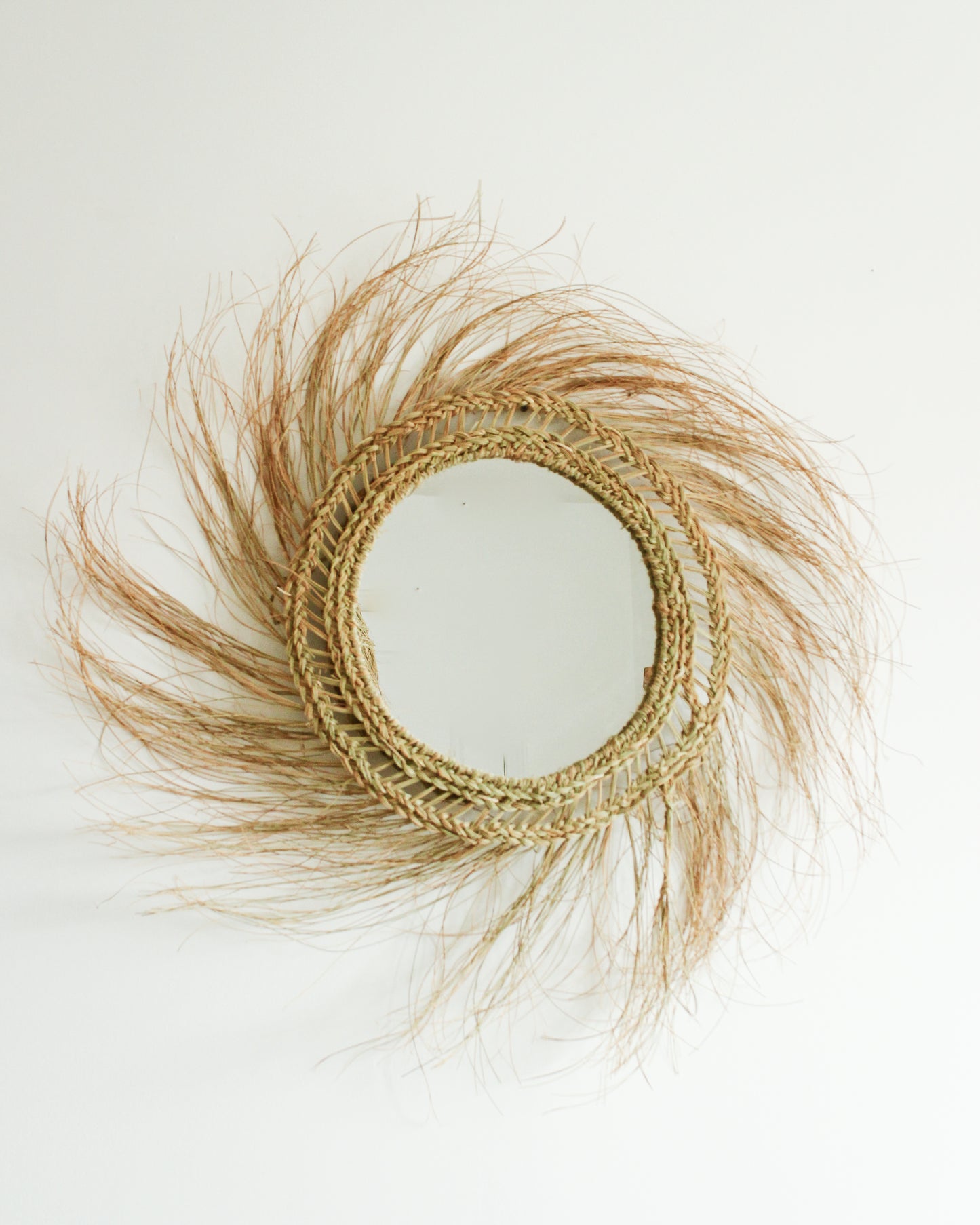 Seagrass Mirror With Fringes // SUN