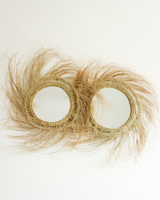 Load image into Gallery viewer, Seagrass Mirror With Fringes // SUN
